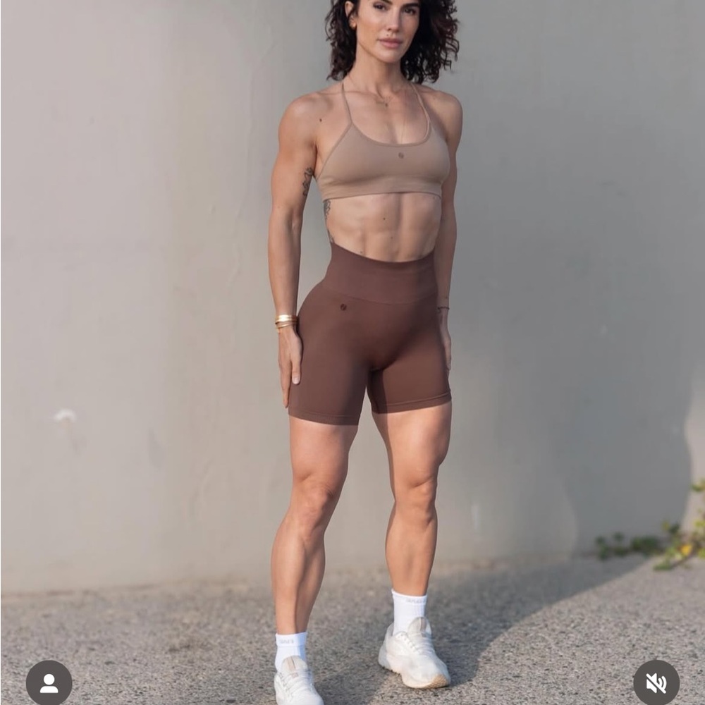 Zentoa Seamless short new with tags size XS